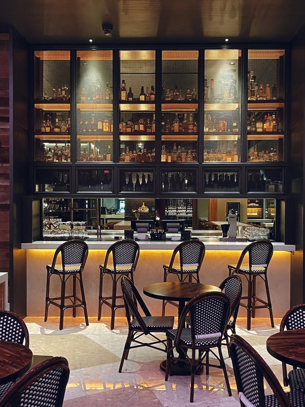 Comment réserver un bar pour vos évènements : conseils d'initié et astuces d'organisation